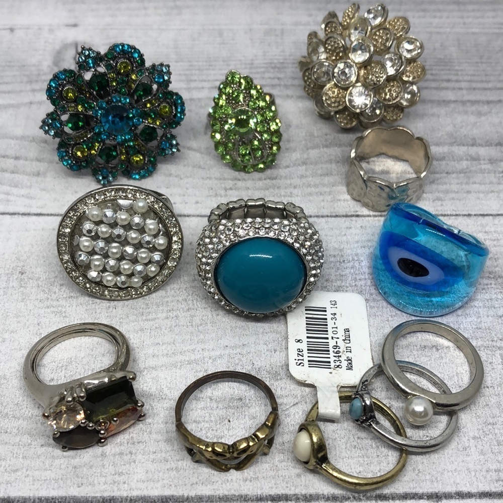 Huge bundle lot 12 rings sizes 8 and 9 variety costume and fashion